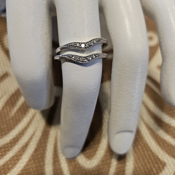 🛑SOLD🛑ales Set of 2 Diamond Accent Vintage-Style Contour Bands in 14k White - Picture 1 of 10